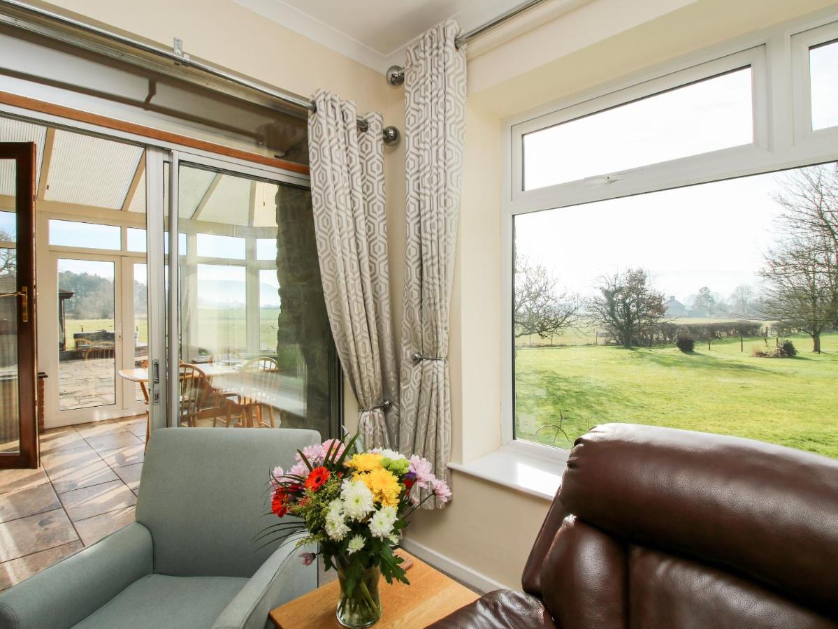 Bicton Lea Villa Acton  Exterior foto