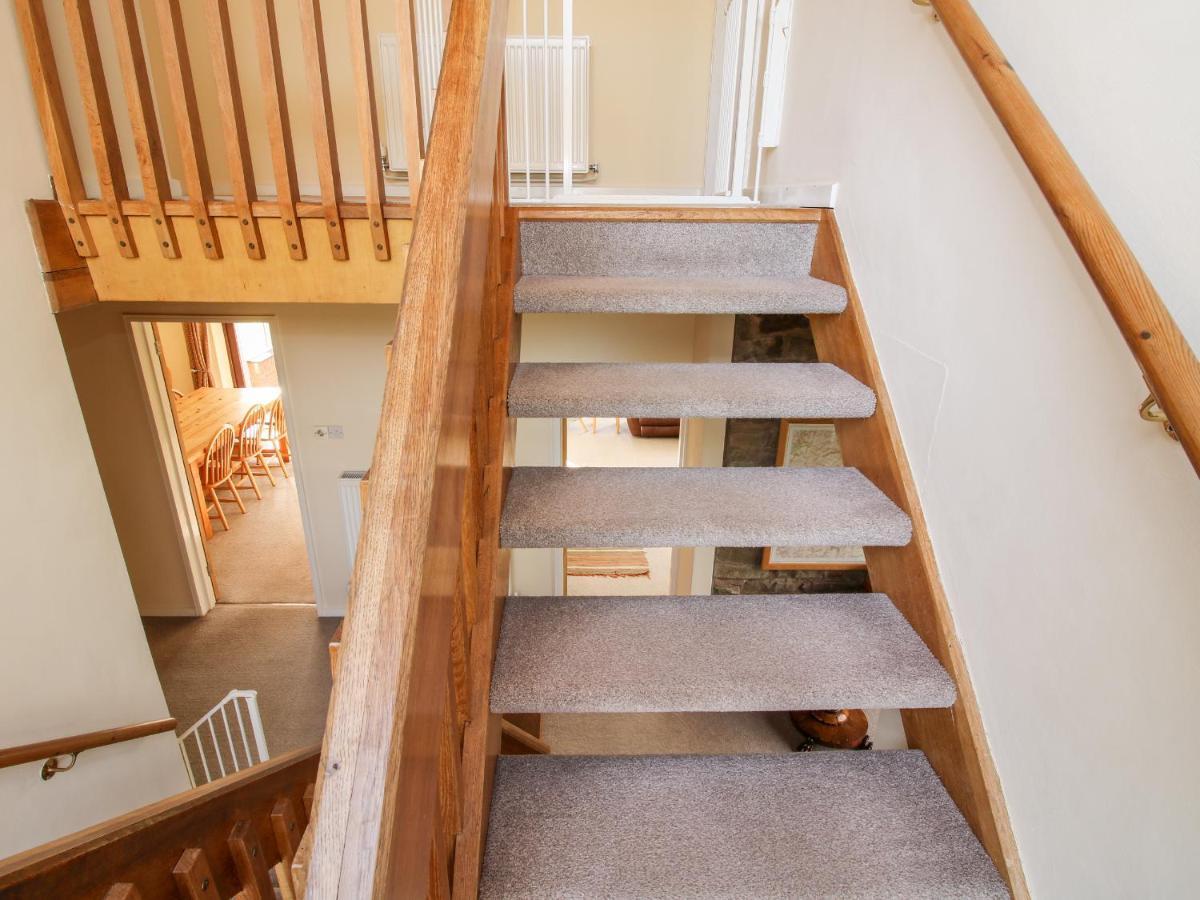 Bicton Lea Villa Acton  Exterior foto